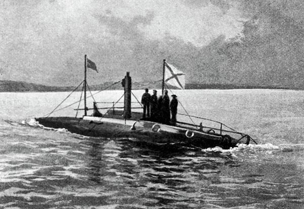 Первая русская подводная лодка Дельфин