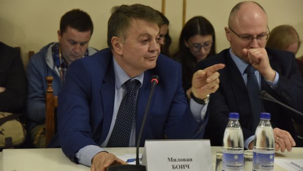Встреча делегации депутатов Европарламента с членами президиума Госсовета Республики Крым. Депутат Народной скупщины (парламент) Сербии Милован Боич