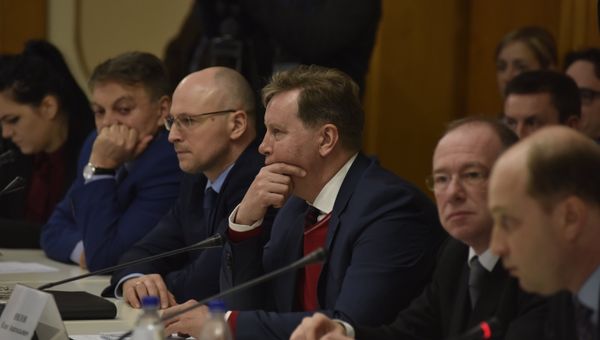 Встреча делегации депутатов Европарламента с членами президиума Госсовета Республики Крым