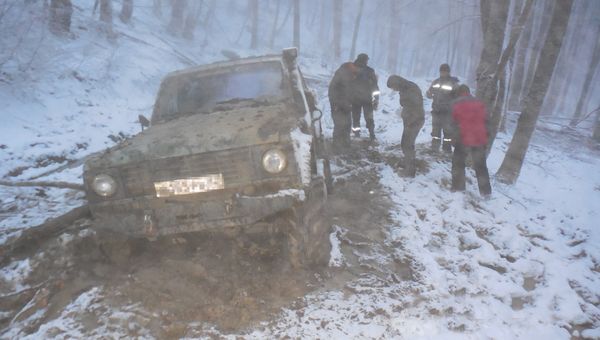 Эвакуация туристов из горно-лесной зоны в районе г. Бойка, Бахчисарай
