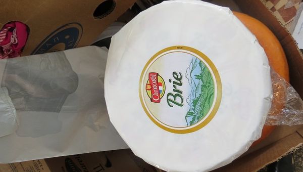 Запрещенная к ввозу в Россию продукция, которую реализовывали в Севастополе