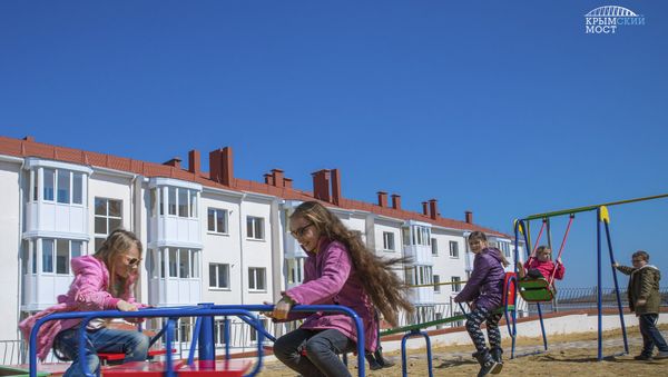 Новые дома для переселенцев из зоны строительства моста через Керченский пролив