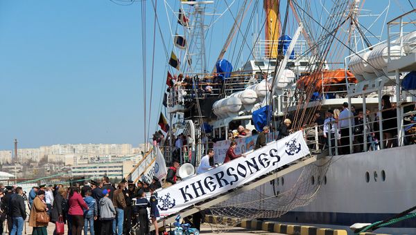 День открытого трапа в честь 28-летия со дня закладки парусного учебного судна Херсонес