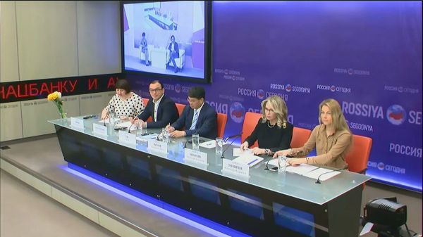 Видеомост Главное в образовании на ММСО 2017: тенденции, тренды и технологии Видеомост Главное в образовании на ММСО 2017: тенденции, тренды и технологии