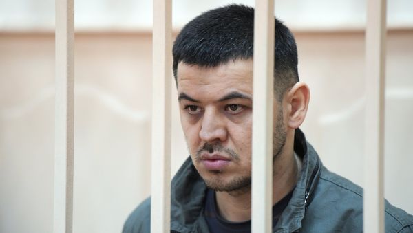 Подозреваемый в соучастии теракта в петербургском метро Содик Ортиков Подозреваемый в соучастии теракта в петербургском метро Содик Ортиков