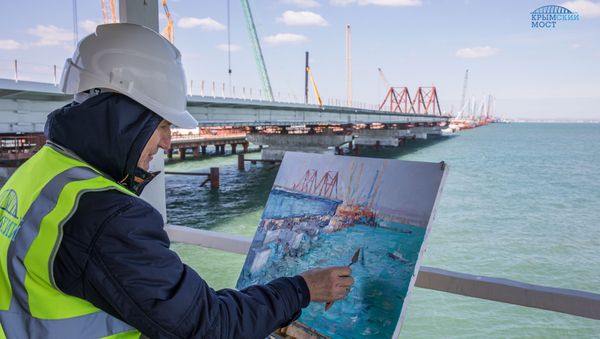Крымские художники провели пленэр на площадке строительства моста через Керченский пролив Крымские художники провели пленэр на площадке строительства моста через Керченский пролив
