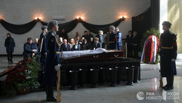 На церемонии прощания с летчиком-космонавтом Георгием Гречко. 11 апреля 2017 год