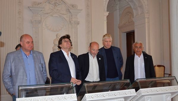Визит членов испанской делегации в Ялту