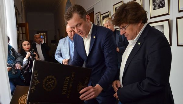 Визит членов испанской делегации в Ялту