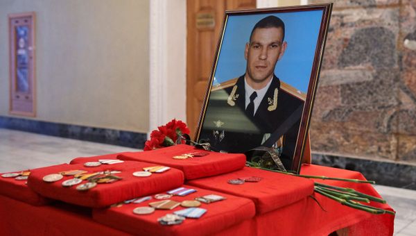 Прощание в Севастополе с погибшим в Сирии майором Сергеем Бордовым