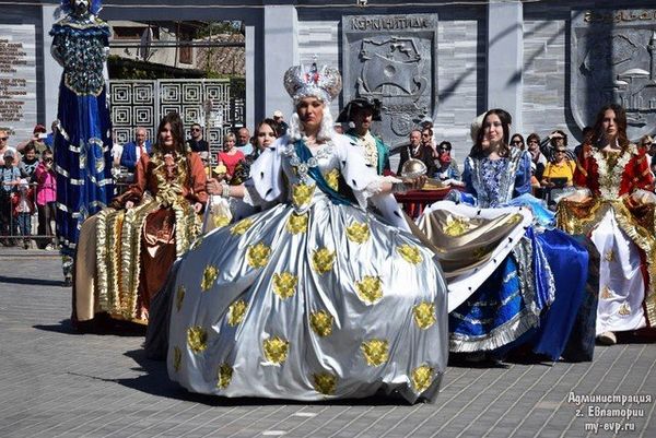 В Евпатории открылся курортный сезон