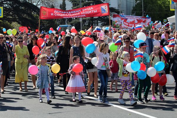 Первомайская демонстрация в Севастополе. 2017 год