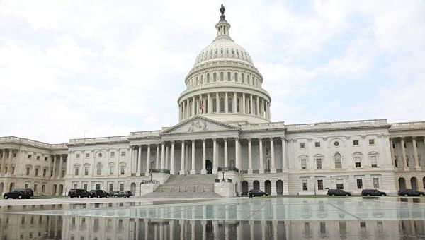 Местопребывание Конгресса США на Капитолийском холме в Вашингтоне, США. Архивное фото Местопребывание Конгресса США на Капитолийском холме в Вашингтоне, США. Архивное фото