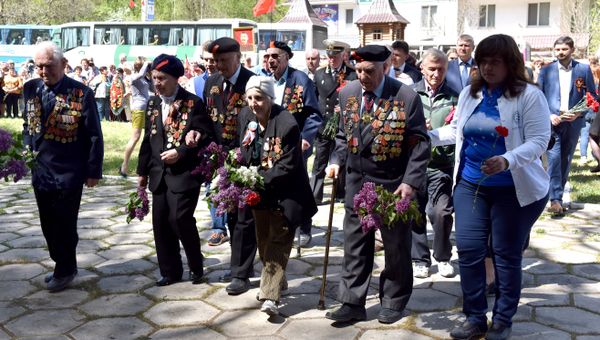 Партизанская маевка на Ангарском перевале. 2 мая 2017 года