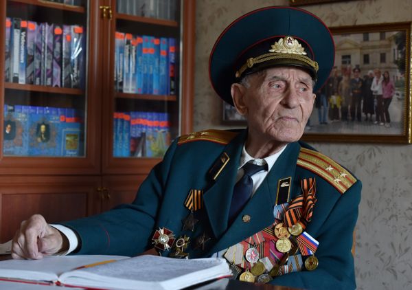 Ветеран Великой Отечественной войны, гвардии полковник Василий Галыгин
