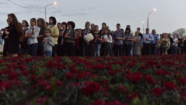 Патриотическая акция Зажги свечу памяти на территории мемориального комплекса Концлагерь Красный в селе Мирное Симферопольского района