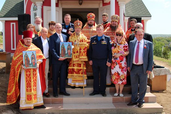 Освящение храма святых преподобномучеников Александра Пересвета и Андрея Ослябя в Севастополе 