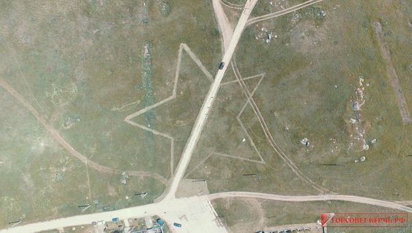 Площадка для высадки деревьев на Аллее Героев в поселке Эльтиген (Керчь)