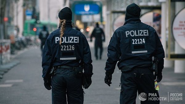 Сотрудники полиции в Германии. Архивное фото Сотрудники полиции в Германии. Архивное фото