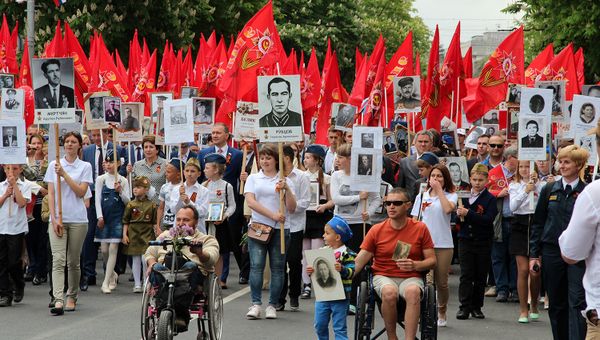 Шествие Бессмертного полка Шествие Бессмертного полка