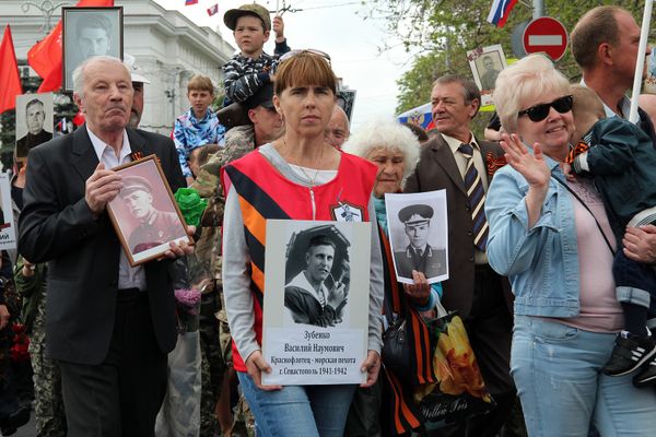 Шествие Бессмертного полка в Севастополе