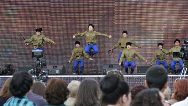 В Симферополе проходит праздничный концерт, посвященный Дню Победы
