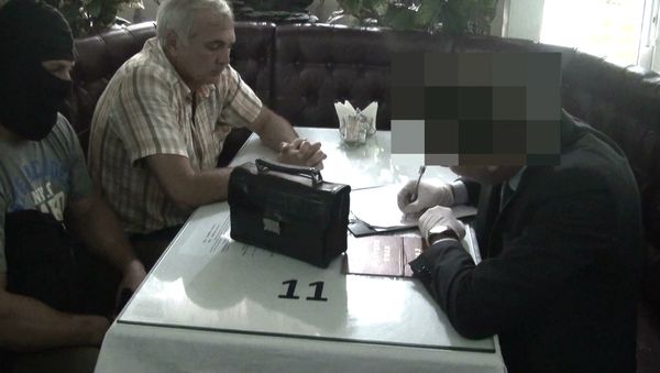 Учредитель крымского СМИ попался на вымогательстве 150 тыс руб