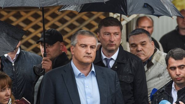 Глава Крыма Сергей Аксенов проинспектировать процесс демонтажа самостроев на плато Ай-Петри