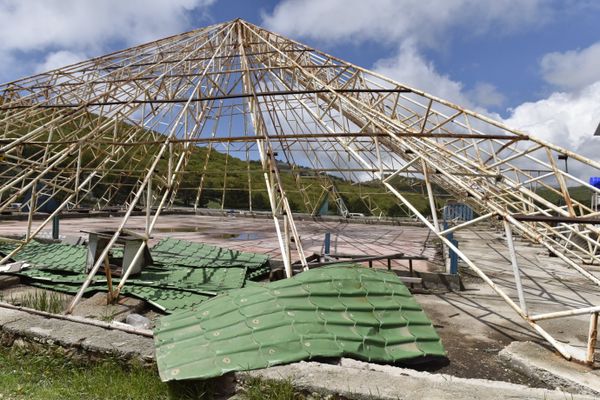 Демонтаж самостроев на плато Ай-Петри