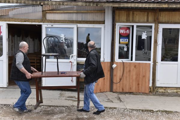 Демонтаж самостроев на плато Ай-Петри