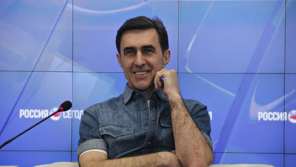 Российский музыкант Вячеслав Бутусов на пресс-конференции в мультимедийном пресс-центре МИА Россия сегодня в Симферополе