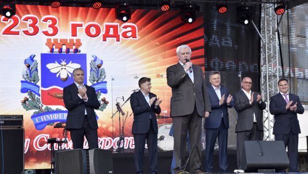 Губернатор Санкт-Петербурга Георгий Полтавченко на торжественном мероприятии по случаю 233-летия Симферополя