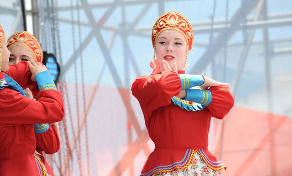 В Ялте празднуют День России В Ялте празднуют День России