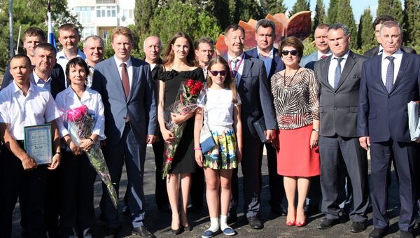 Высадка аллеи героев спорта Динамовский лес