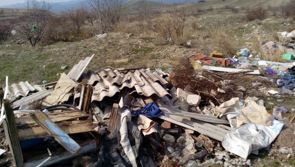 Несанкционированная свалка в Феодосии, выявленная активистами ОНФ