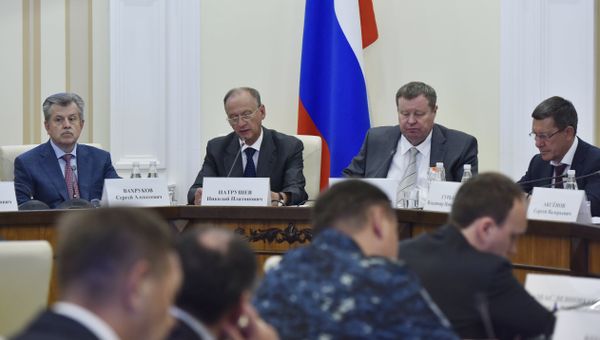 Секретарь Совбеза России Николай Патрушев на совещании по вопросам обеспечения национальной безопасности в Симферополе Секретарь Совбеза России Николай Патрушев на совещании по вопросам обеспечения национальной безопасности в Симферополе