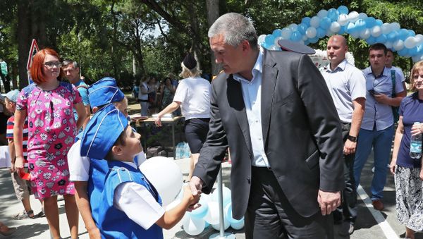Глава Крыма Сергей Аксенов на торжественном открытии автогородка Дети - дорога - безопасность в Симферополе