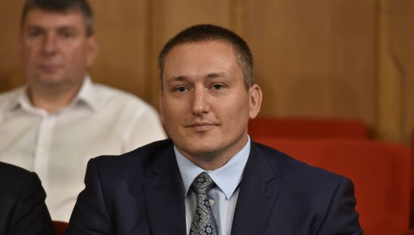 Вадим Белик на заседании сессии Госсовета РК. 7 июля 2017