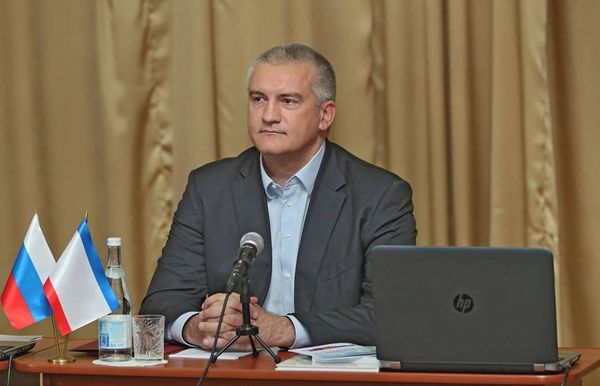 Глава РК Сергей Аксенов на Всероссийской научно-практической конференции Присяга России: Башкортостан и Крым в панораме веков