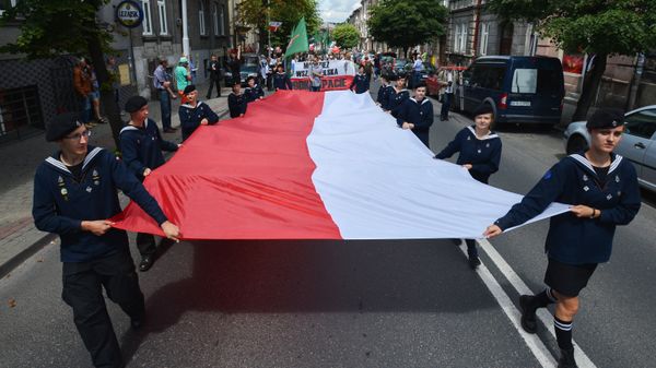 Участники марша памяти жертв Волынской резни. Архивное фото