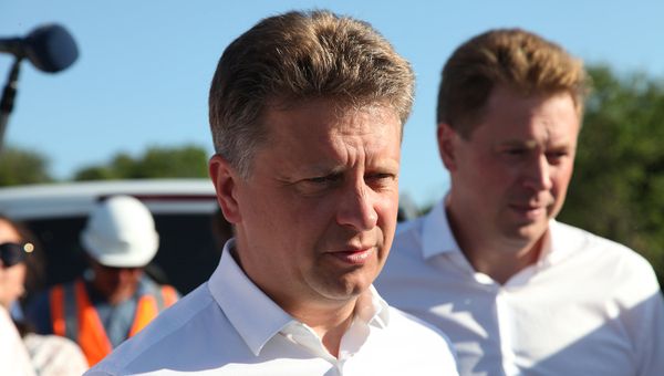 Министр транспорта РФ Максим Соколов и врио губернатора Севастополя Дмитрий Овсянников. Архивное фото