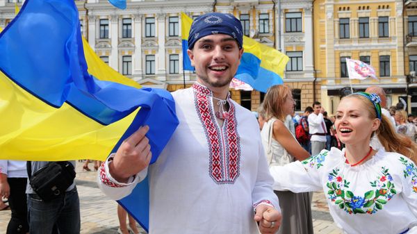 Парад вышиванок в Киеве