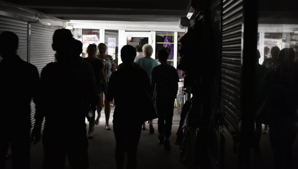 Отключение электроэнергии в Симферополе