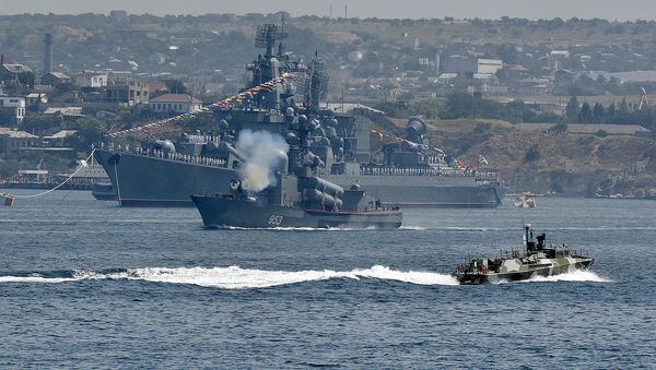 Парад кораблей и военно-спортивный праздник в честь Дня ВМФ России в Севастополе
