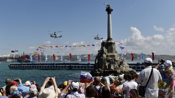 Парад кораблей и военно-спортивный праздник в честь Дня ВМФ России в Севастополе