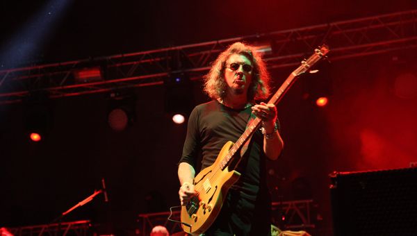 Основатель группы СерьГа Сергей Галанин на концерте в рамках музыкального фестиваля ZBFest в Балаклаве (Севастополь)