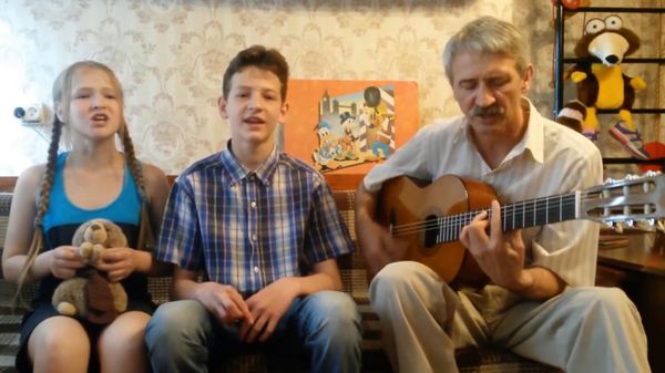 Победитель конкурса стихов и песен о строительстве Крымского моста Леонид Чернышев