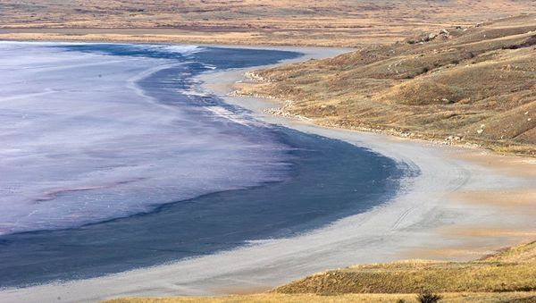 Чокракское озеро на Керченском полуострове в Крыму