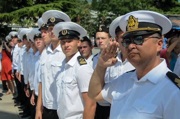 День города в Ялте. День открытых дверец на паруснике Херсонес