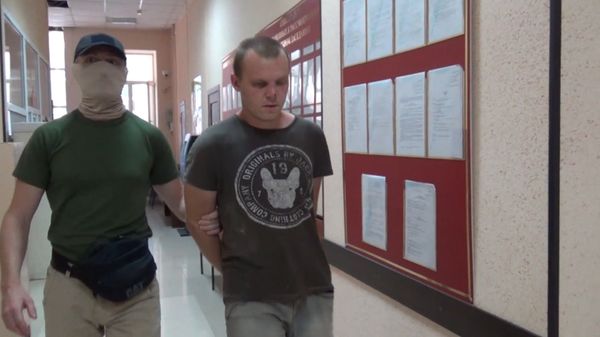 Подрыв электропередач, разрушение дороги, поджог: диверсант о целях в Крыму